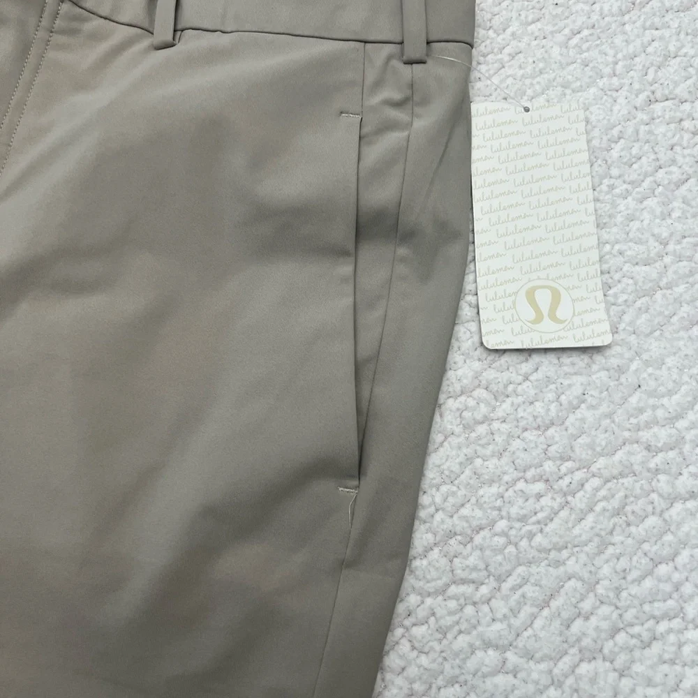lululemon athletica Men's Hybrid Shorts - Gray NWT